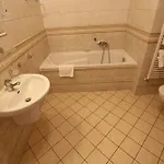 Ξενοδοχείο Renesance Krasna Kralovna 4*