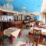 Ξενοδοχείο Renesance Krasna Kralovna 4*