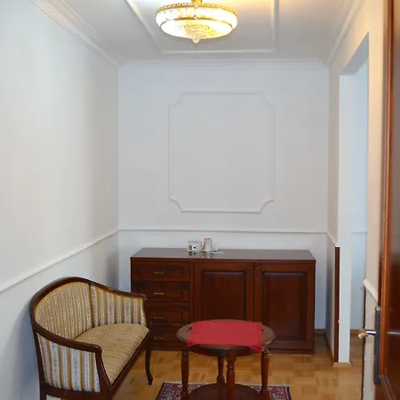 Ξενοδοχείο Renesance Krasna Kralovna 4*