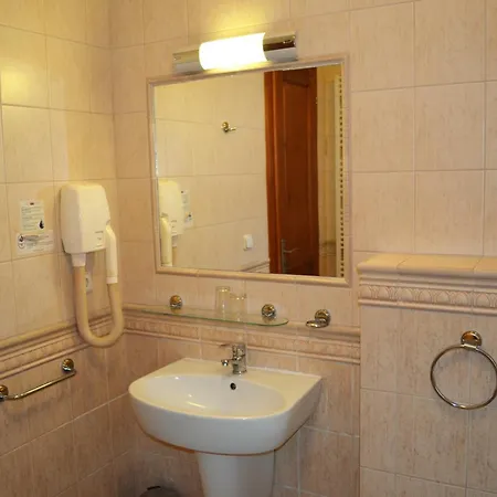 Renesance Krasna Kralovna Karlsbad