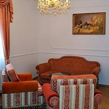 Renesance Krasna Kralovna Hotel Karlovy Vary