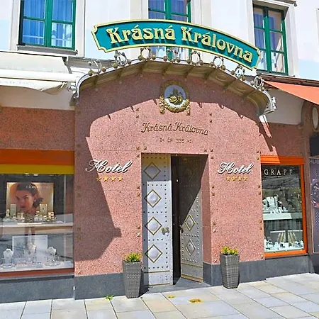 Renesance Krasna Kralovna Hotel 4*