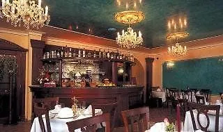 Ξενοδοχείο Renesance Krasna Kralovna