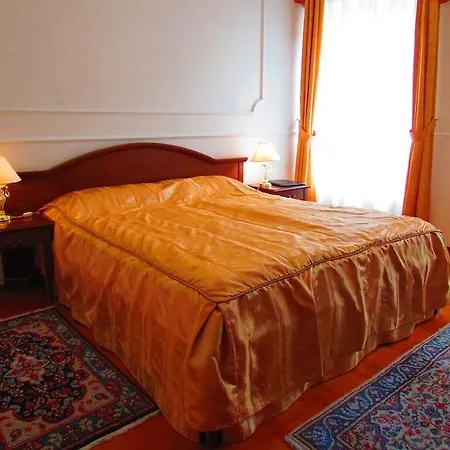 Renesance Krasna Kralovna Hotel Karlovy Vary